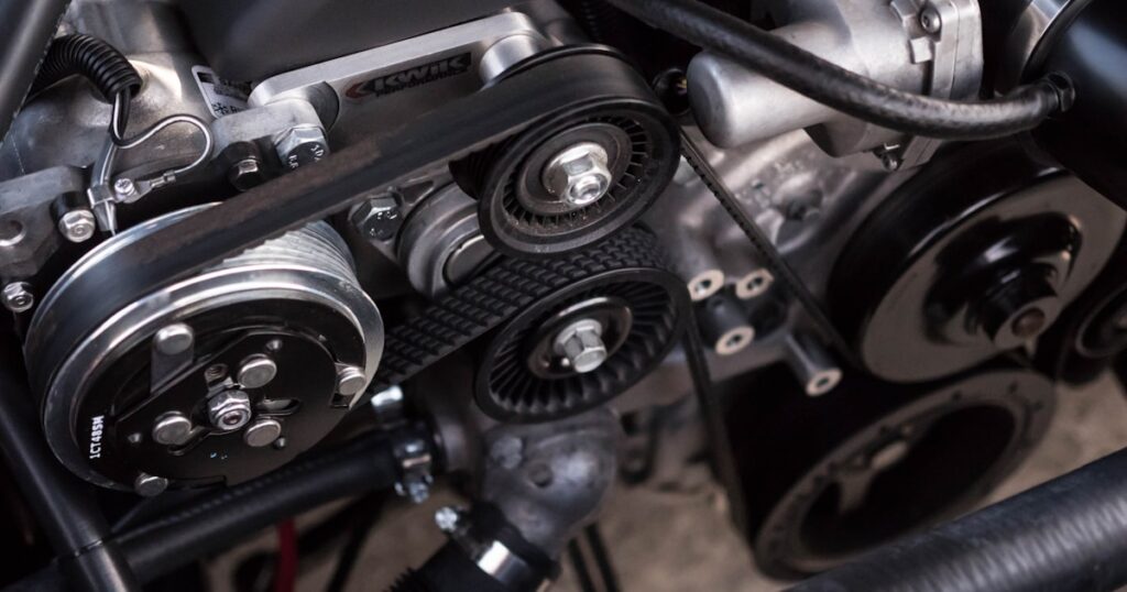 G63 carbon fiber engine cover upgrade - G-Class engine bay dress up with dry carbon fiber parts