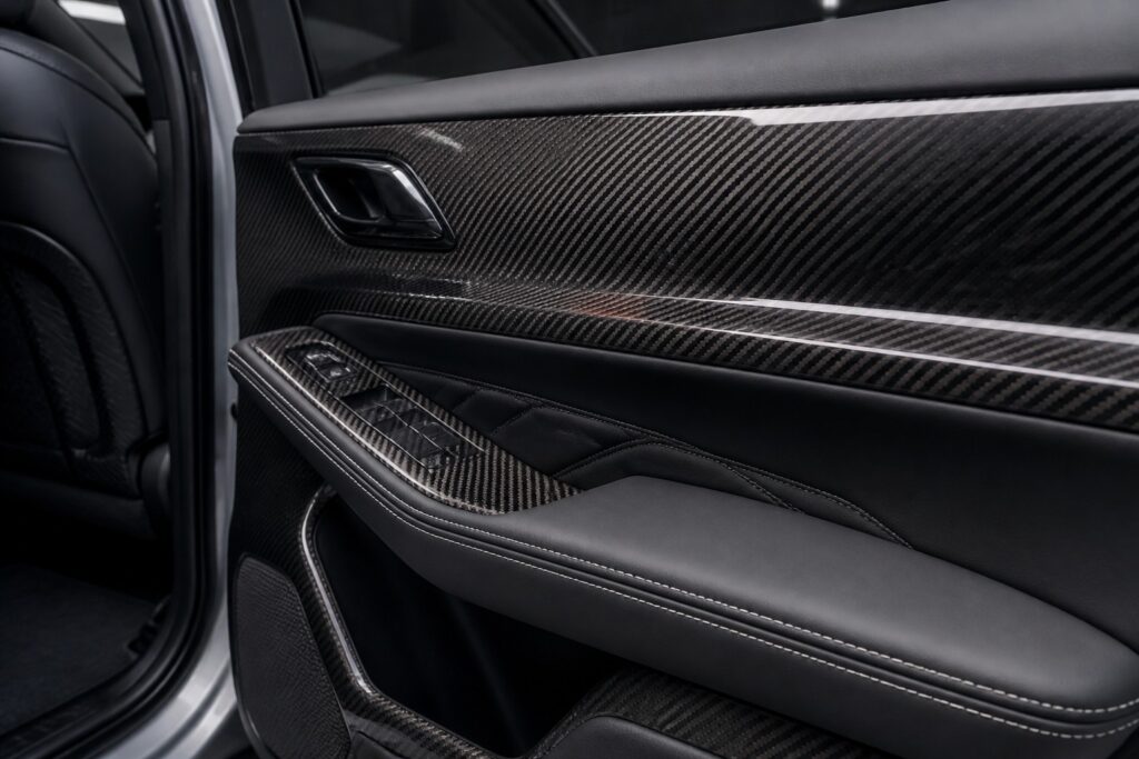 g63 carbon fiber door panel guide