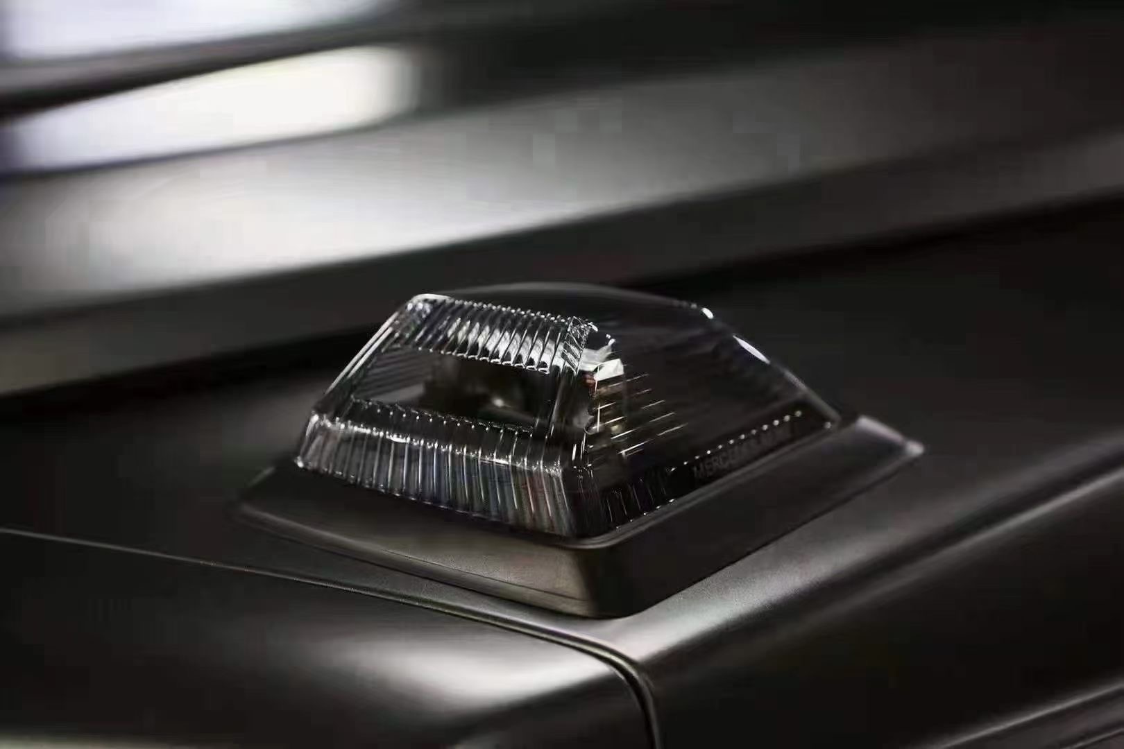 Mercedes G-Class cup holder console drink holder G500 G63 G350