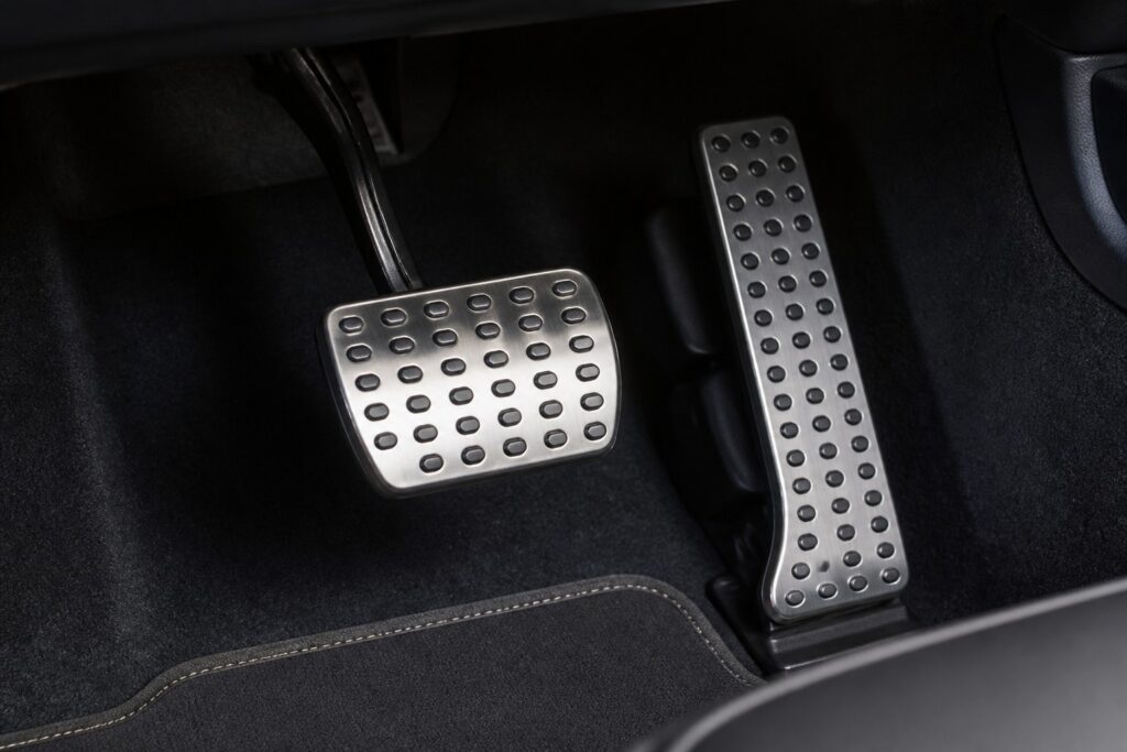g class anti slip pedal covers guide