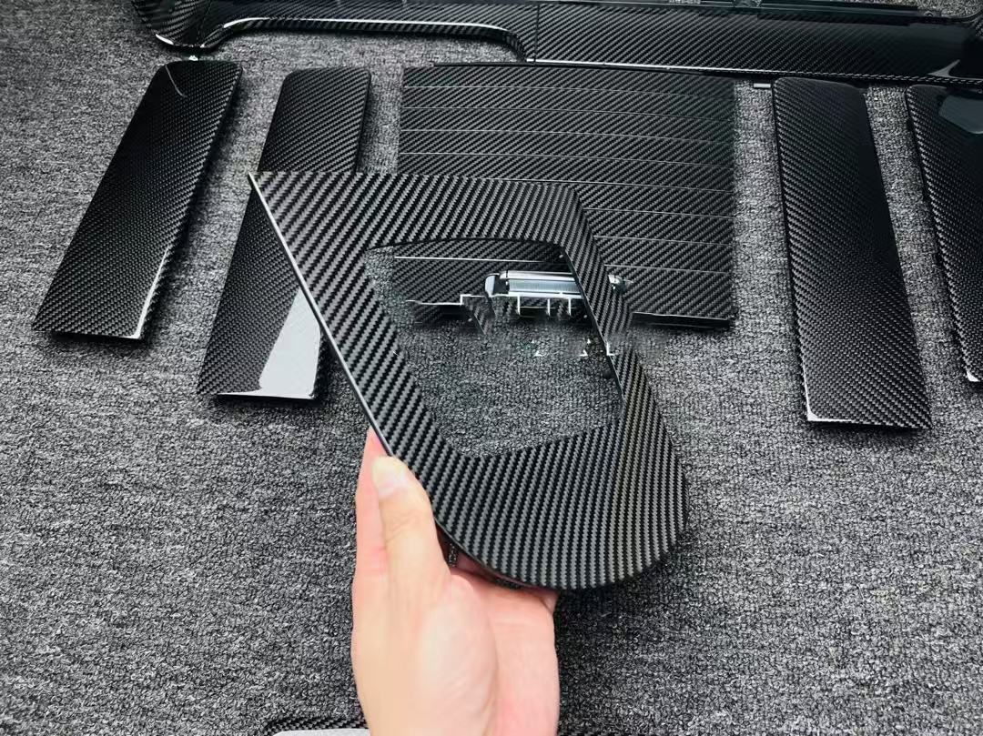 W465 G-Class carbon fiber console trim 8 piece set G63 G500