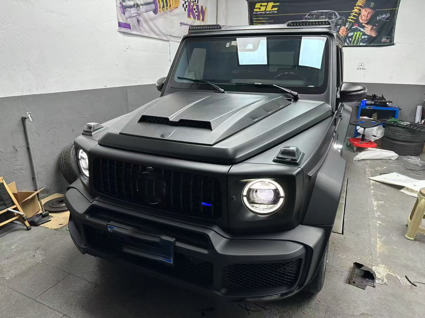 Mercedes G63 carbon roof wing rear spoiler upgrade W464