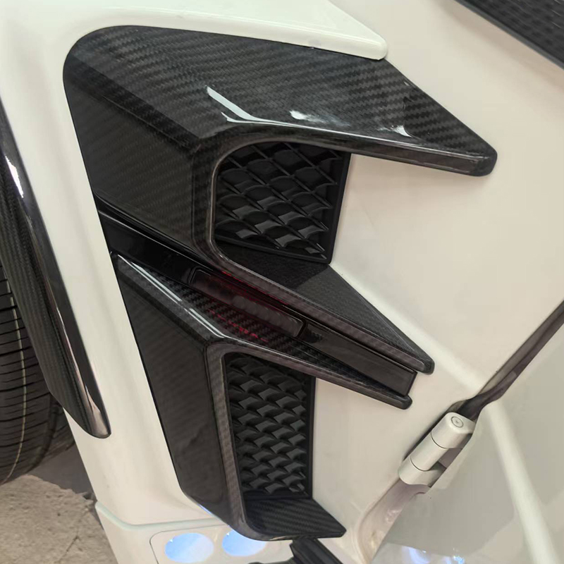 Carbon fiber fender vent canards for Mercedes G-Class W464 G900 style