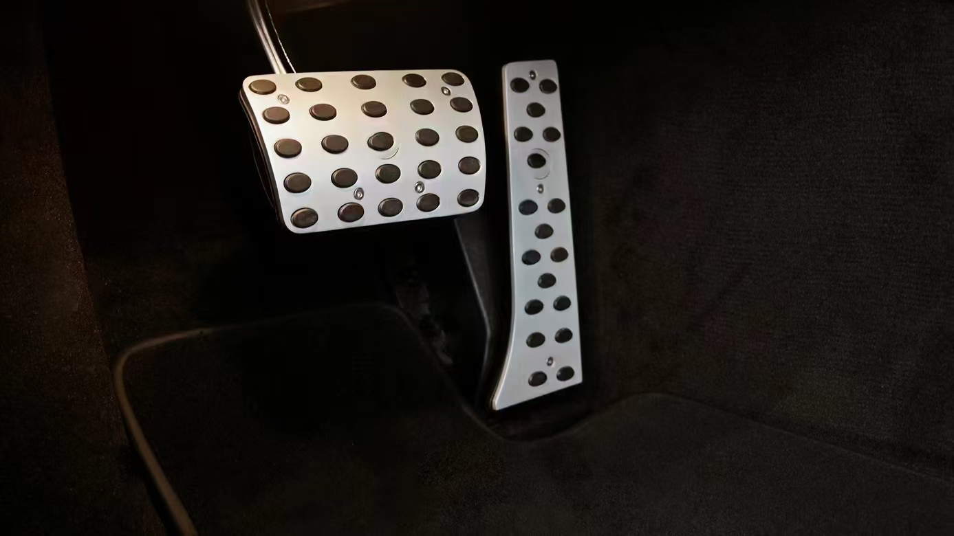 Mercedes G-Class pedal covers anti-slip G500 G350 G400