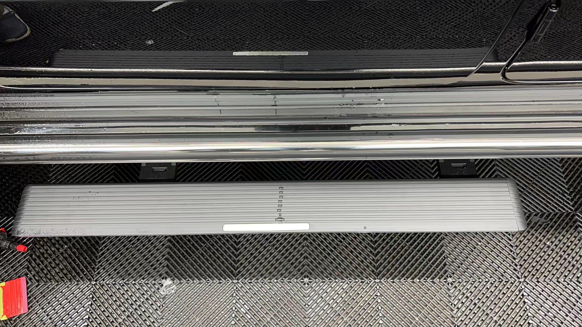 Mercedes G63 power side steps electric retractable G500